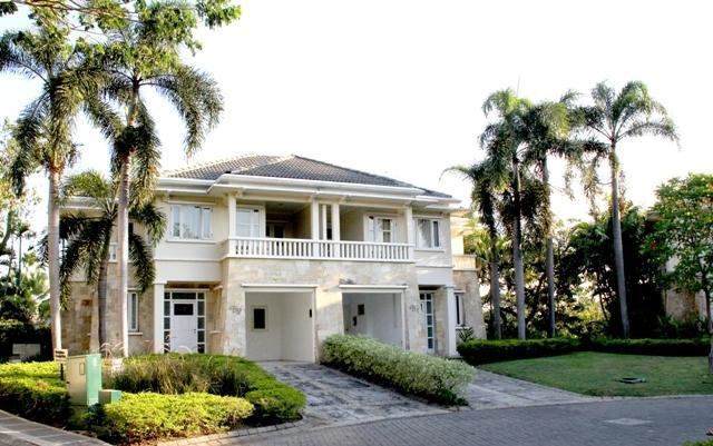 Ciputra Golf, Club & Hotel Surabaya Rum bild